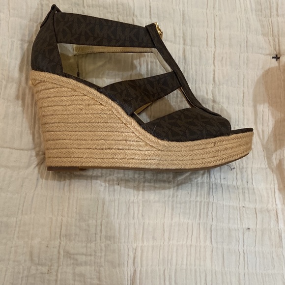 Michael Kors Wedges - Picture 2 of 2